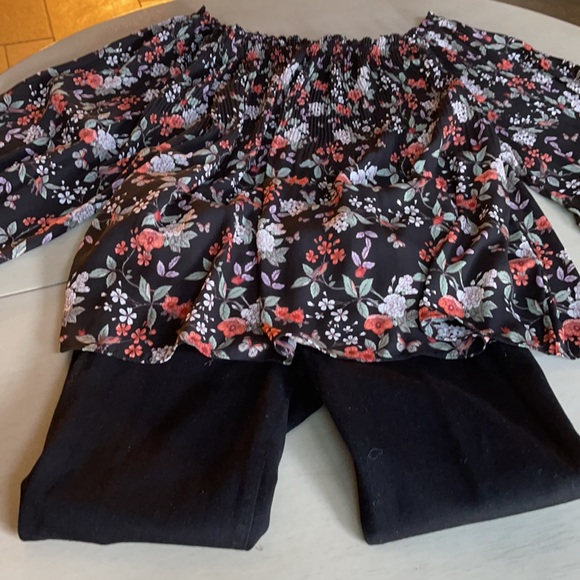 Max Studio Blouse Medium EUC - Picture 7 of 8